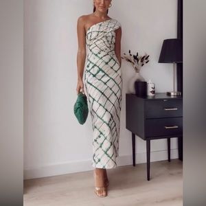 ZARA GREEN PRINTED MIDI DRESS